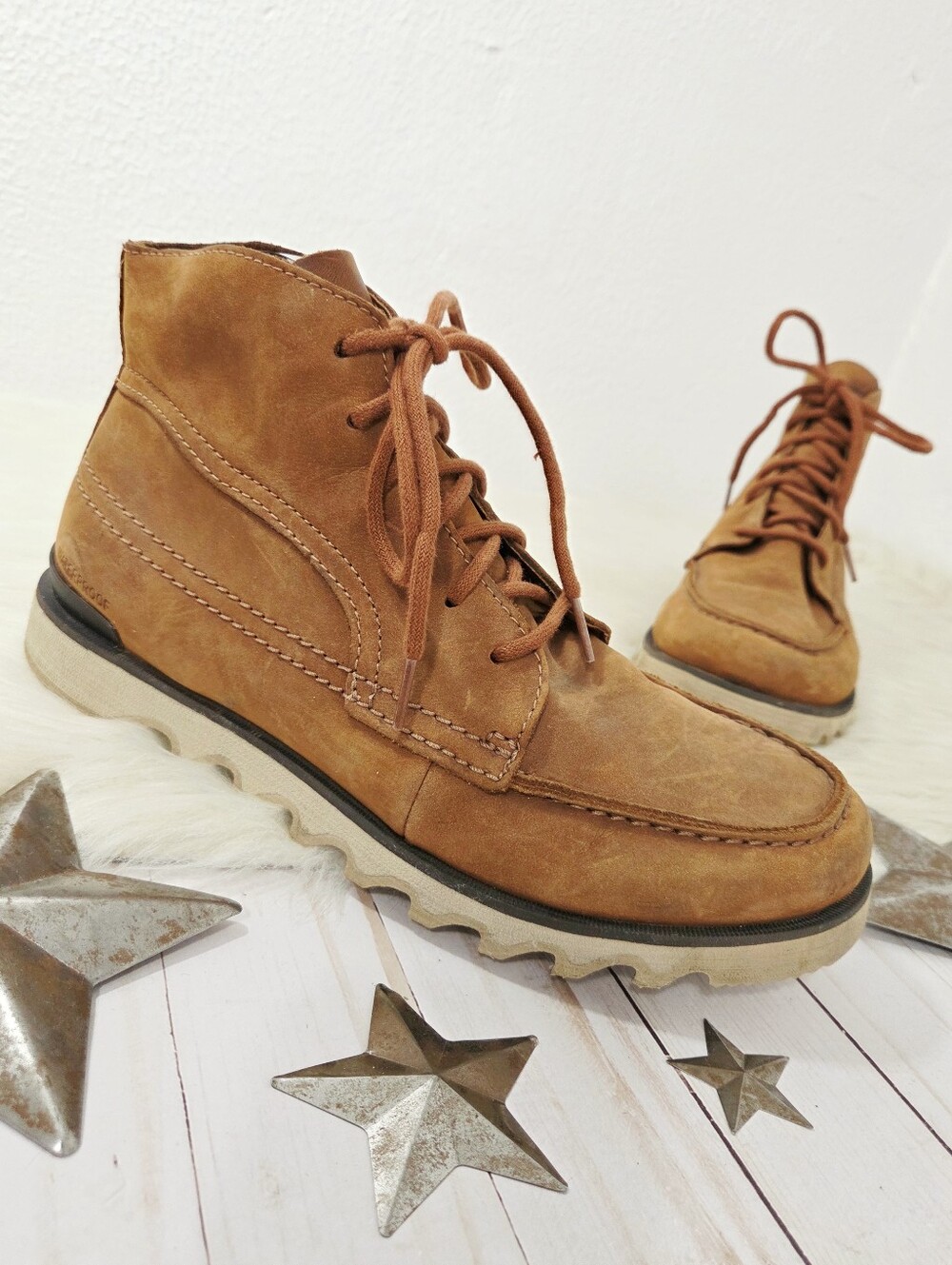 Sorel men's Kezar Waterproof Moc Toe Boots brown suede leather size 9